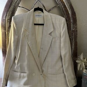 Liz Claiborne vintage Suit  Size 10 Cream and Lavender Skirt Lavender …1…